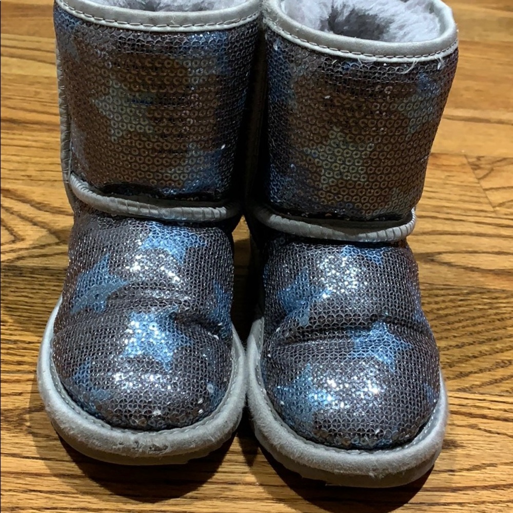 Girls Sequence Uggs